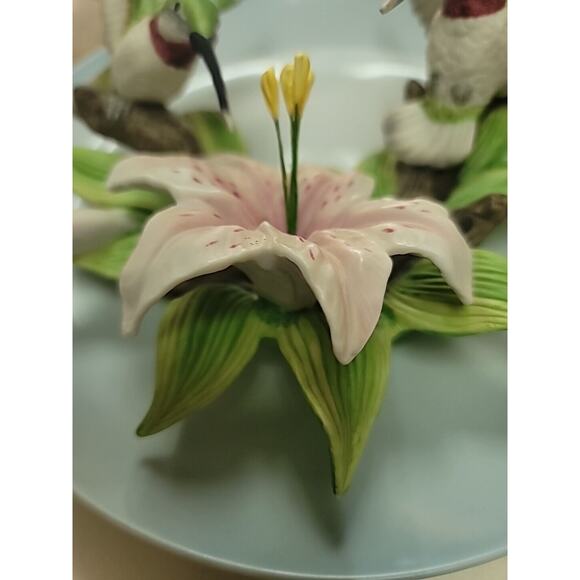 Seymour Mann Connoisseur hummingbird 3D plate 7085 #25,000 w/stand Edition DECOR - Picture 2 of 6
